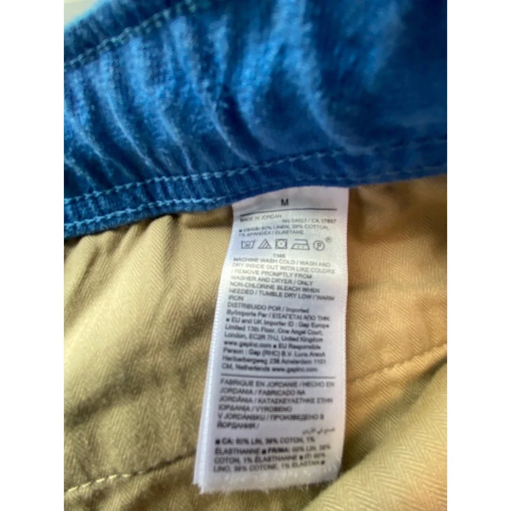 Banana Republic blue beachfront weather